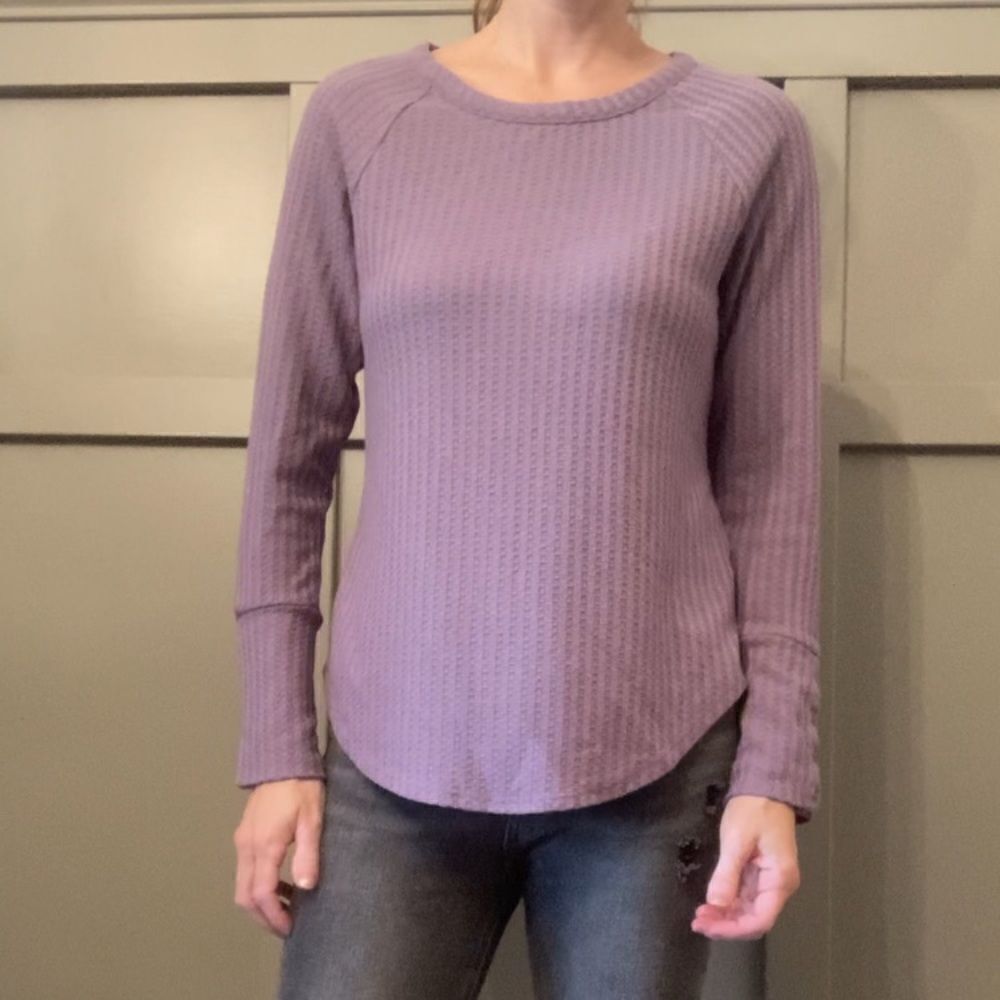 Chaser Waffle Knit Crew Neck Thermal Long Sleeve Tee Shirt Button Cuffs Purple S